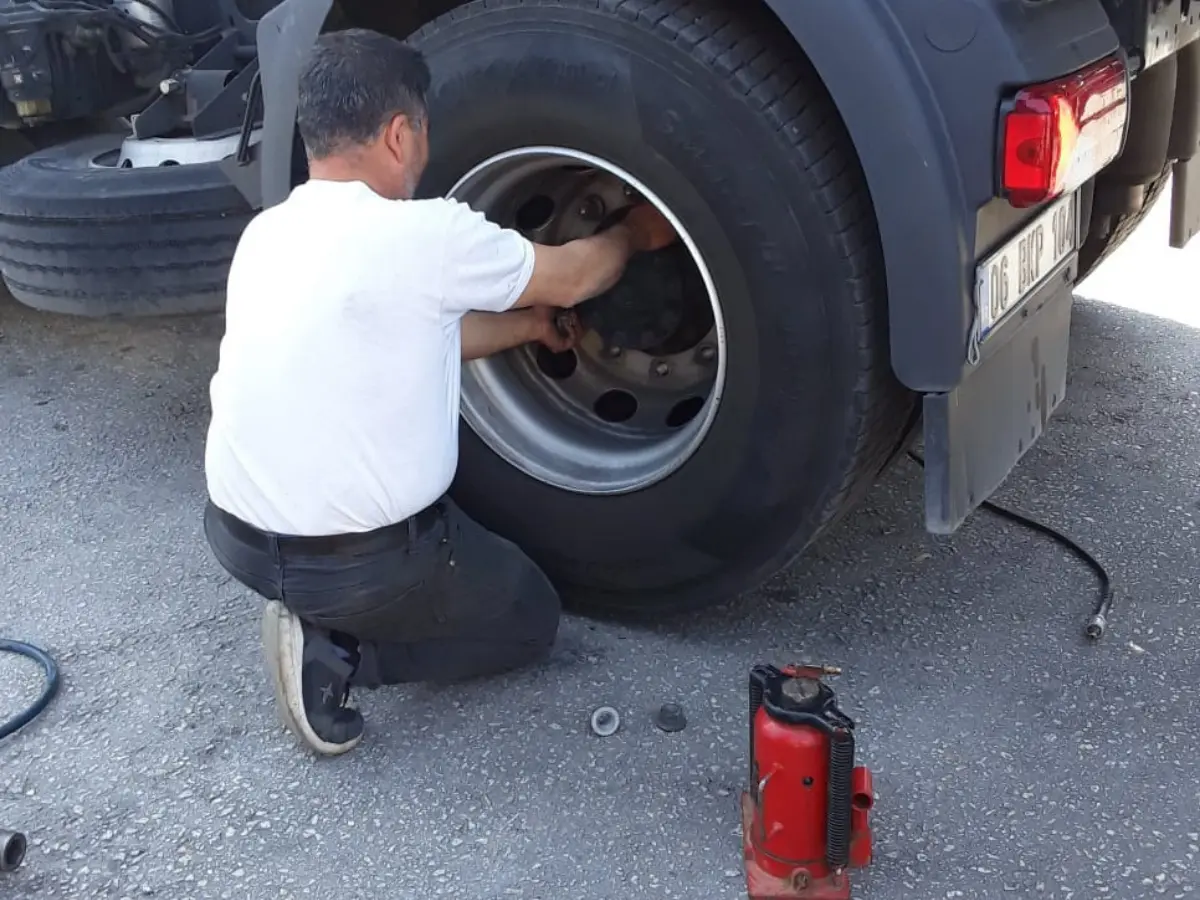 Turhal Oto Lastikçi